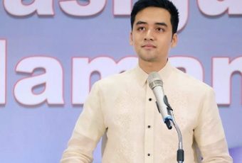 Vico Sotto thanks frontliners, like all public servants should