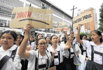 Is DepEd discouraging students to protest and to think critically?