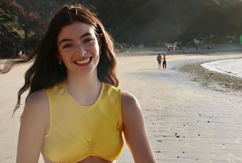 Lorde won’t release CDs of her third album to help the environment